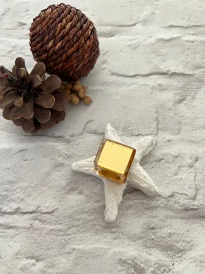 Calitaa Luxury Collection Cube Bead Gold Leaf