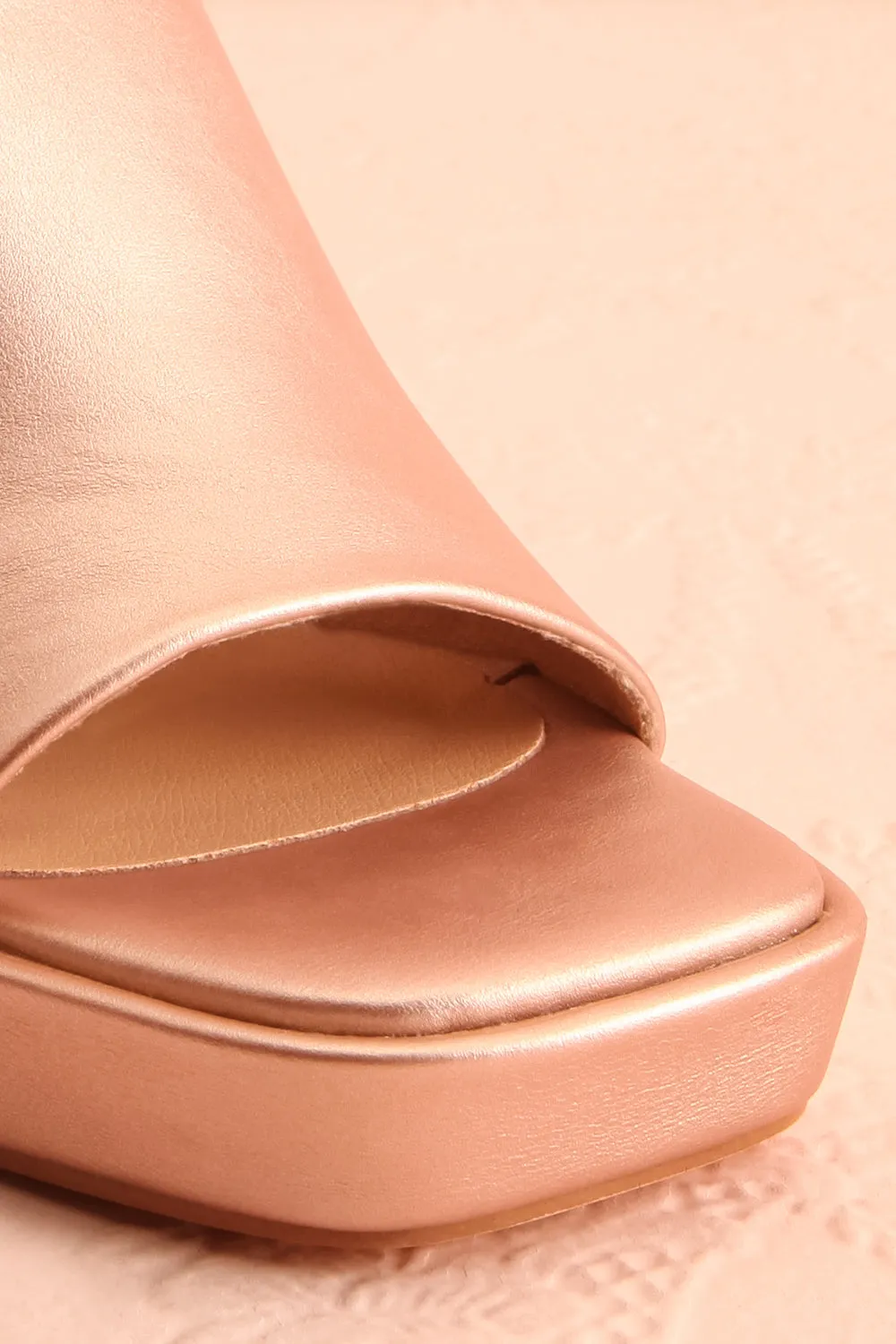 Dorisse Rose Gold | Heeled Mules