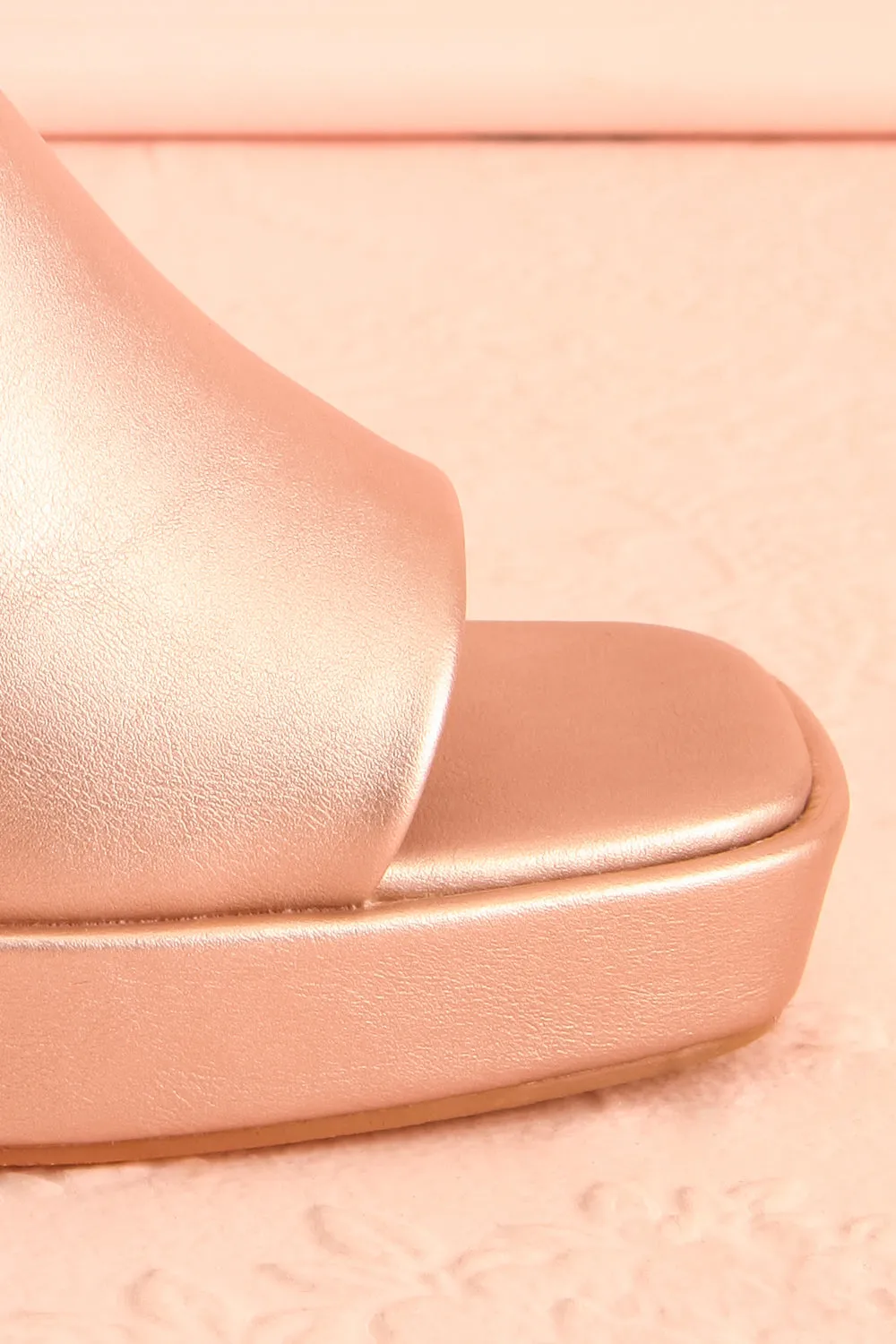 Dorisse Rose Gold | Heeled Mules