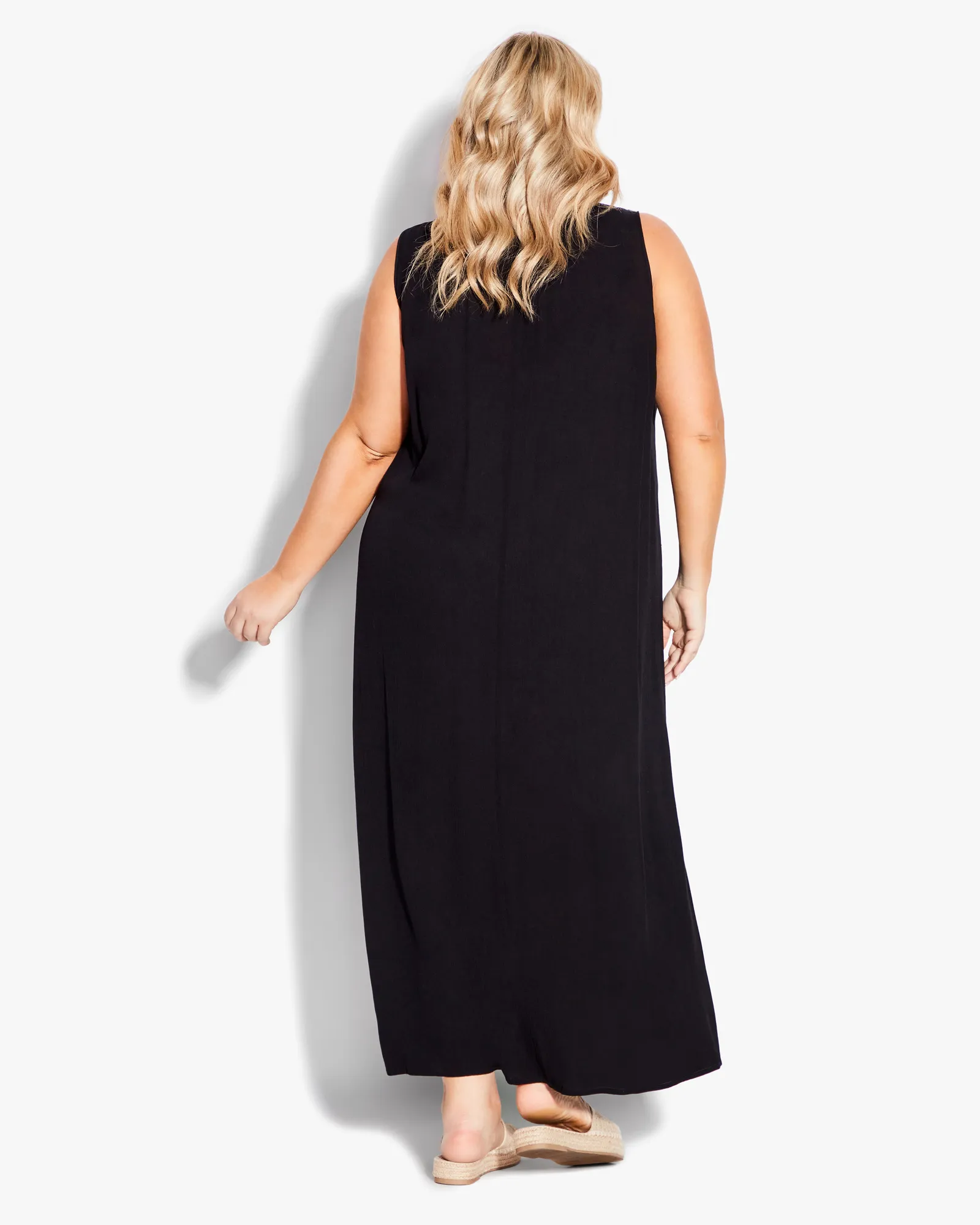Holly Crochet Maxi Dress | Black