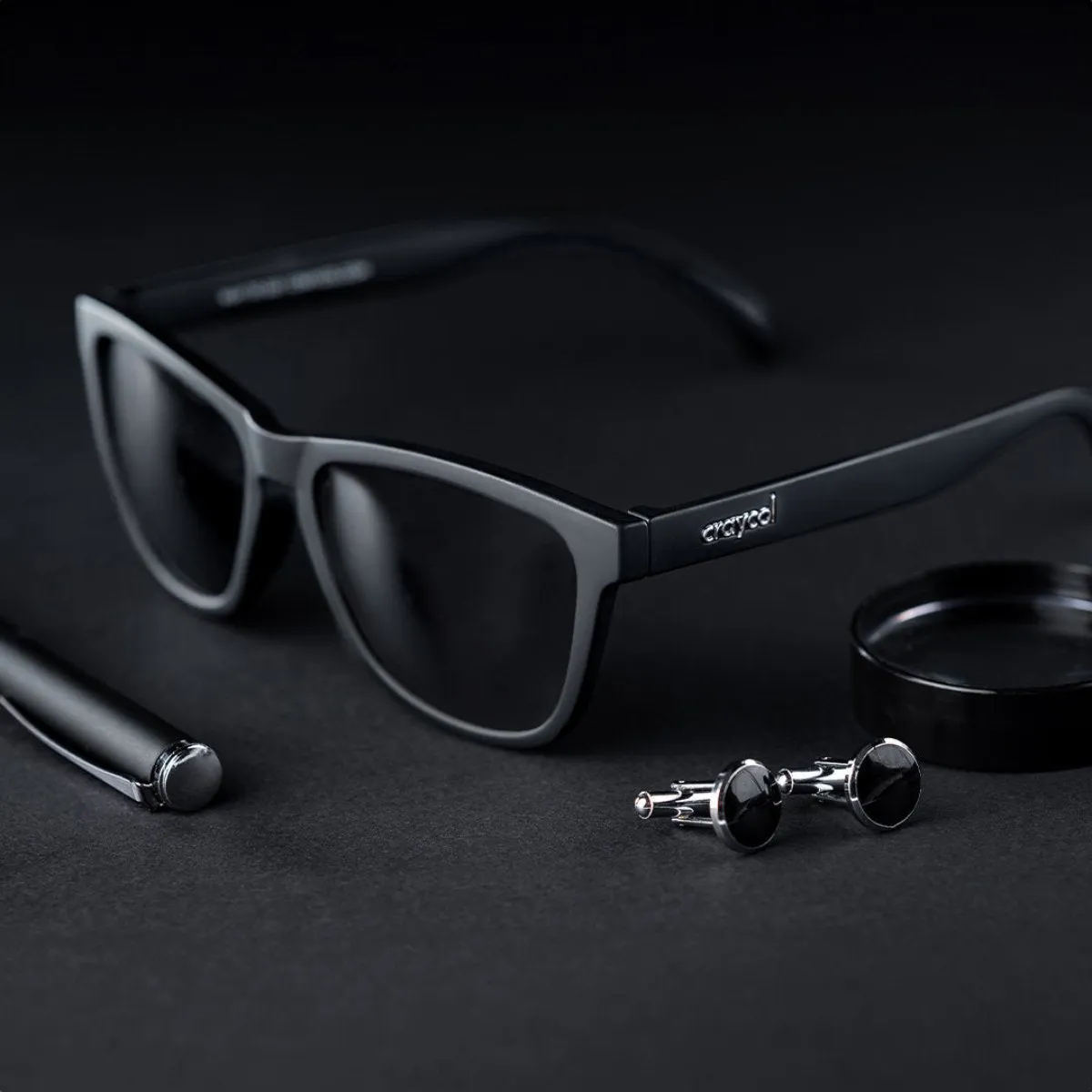 How to be A Spy - Black Sunglasses